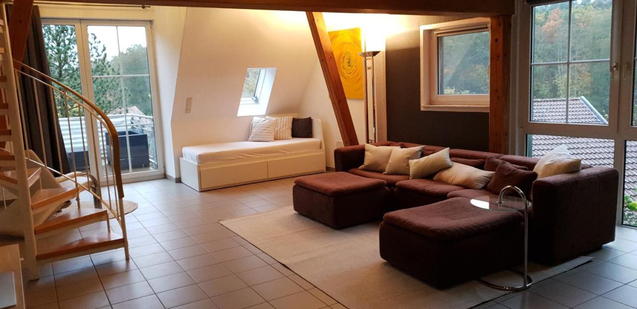 שוואבאך Eigenes Maisonettehaus In Idyllischer Lage Mit Balkon, Nahe Messe, 24H Self-Check In, Gratis Parken מראה חיצוני תמונה