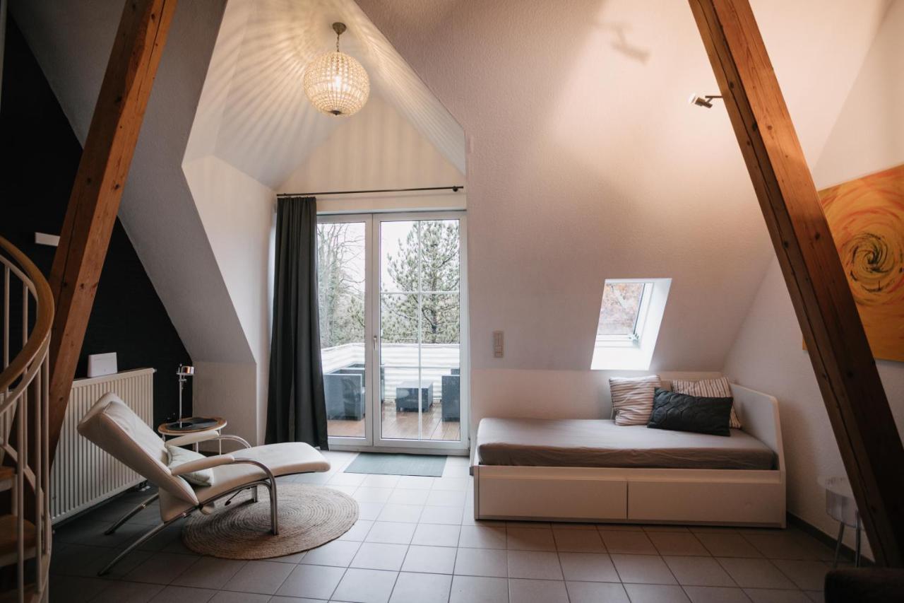 שוואבאך Eigenes Maisonettehaus In Idyllischer Lage Mit Balkon, Nahe Messe, 24H Self-Check In, Gratis Parken מראה חיצוני תמונה