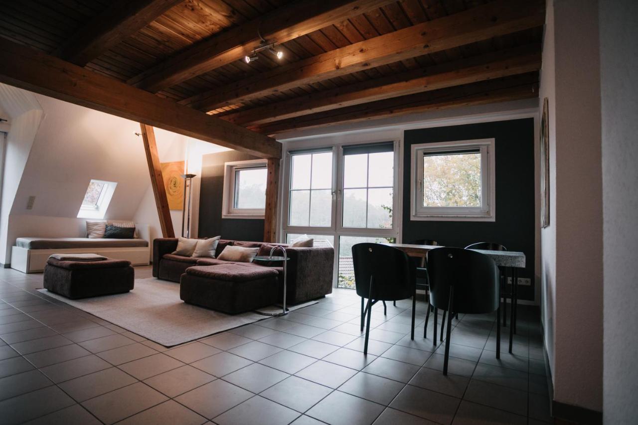 שוואבאך Eigenes Maisonettehaus In Idyllischer Lage Mit Balkon, Nahe Messe, 24H Self-Check In, Gratis Parken מראה חיצוני תמונה