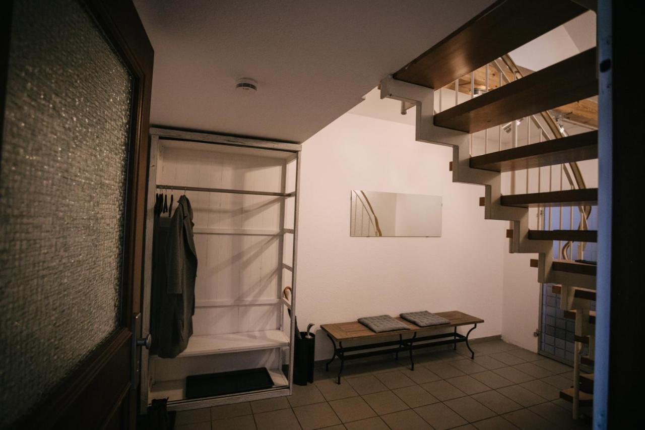 שוואבאך Eigenes Maisonettehaus In Idyllischer Lage Mit Balkon, Nahe Messe, 24H Self-Check In, Gratis Parken מראה חיצוני תמונה