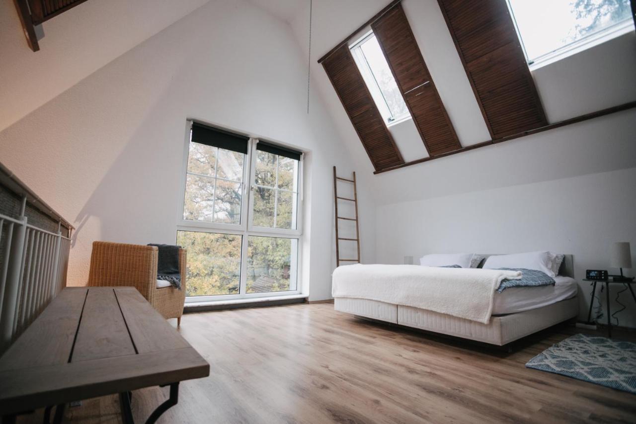 שוואבאך Eigenes Maisonettehaus In Idyllischer Lage Mit Balkon, Nahe Messe, 24H Self-Check In, Gratis Parken מראה חיצוני תמונה